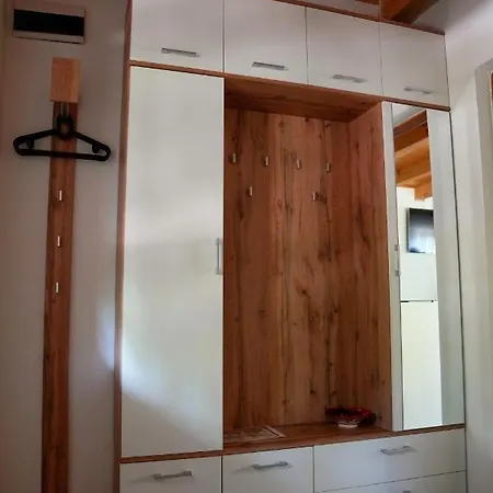 House Zeleni Gaj Semesterbostad