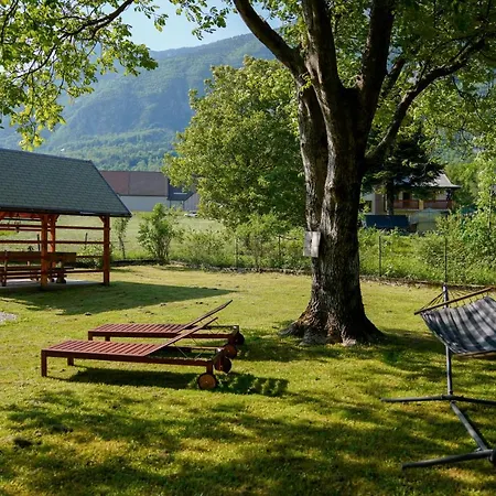 House Zeleni Gaj *